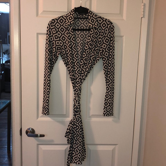ANGL Geometric Print Wrap Dress - Picture 1 of 3